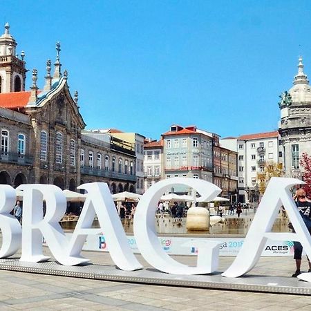Rooms4You 2 In Historic Center Of Braga Esterno foto
