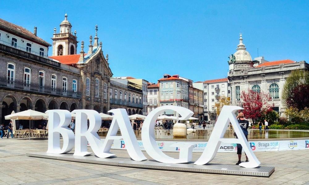 Rooms4You 2 In Historic Center Of Braga Esterno foto