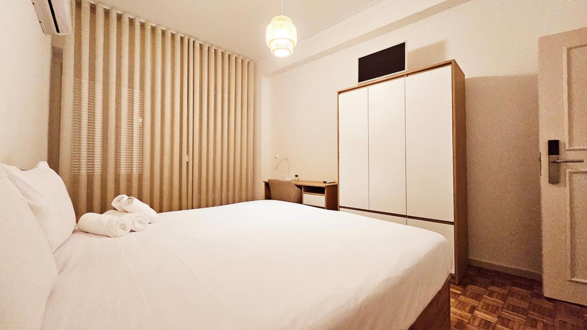 Rooms4You 2 In Historic Center Of Braga Esterno foto