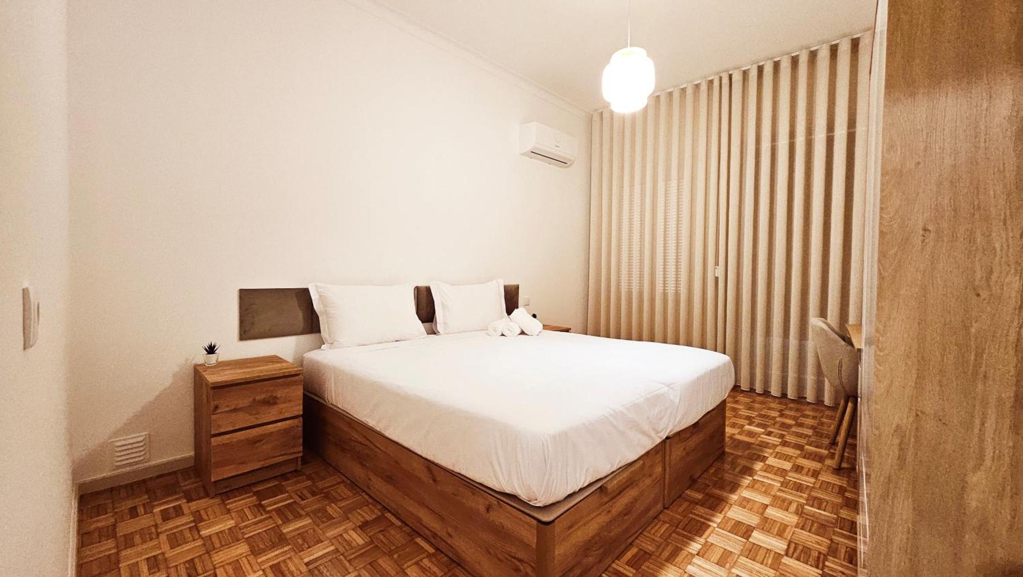 Rooms4You 2 In Historic Center Of Braga Esterno foto