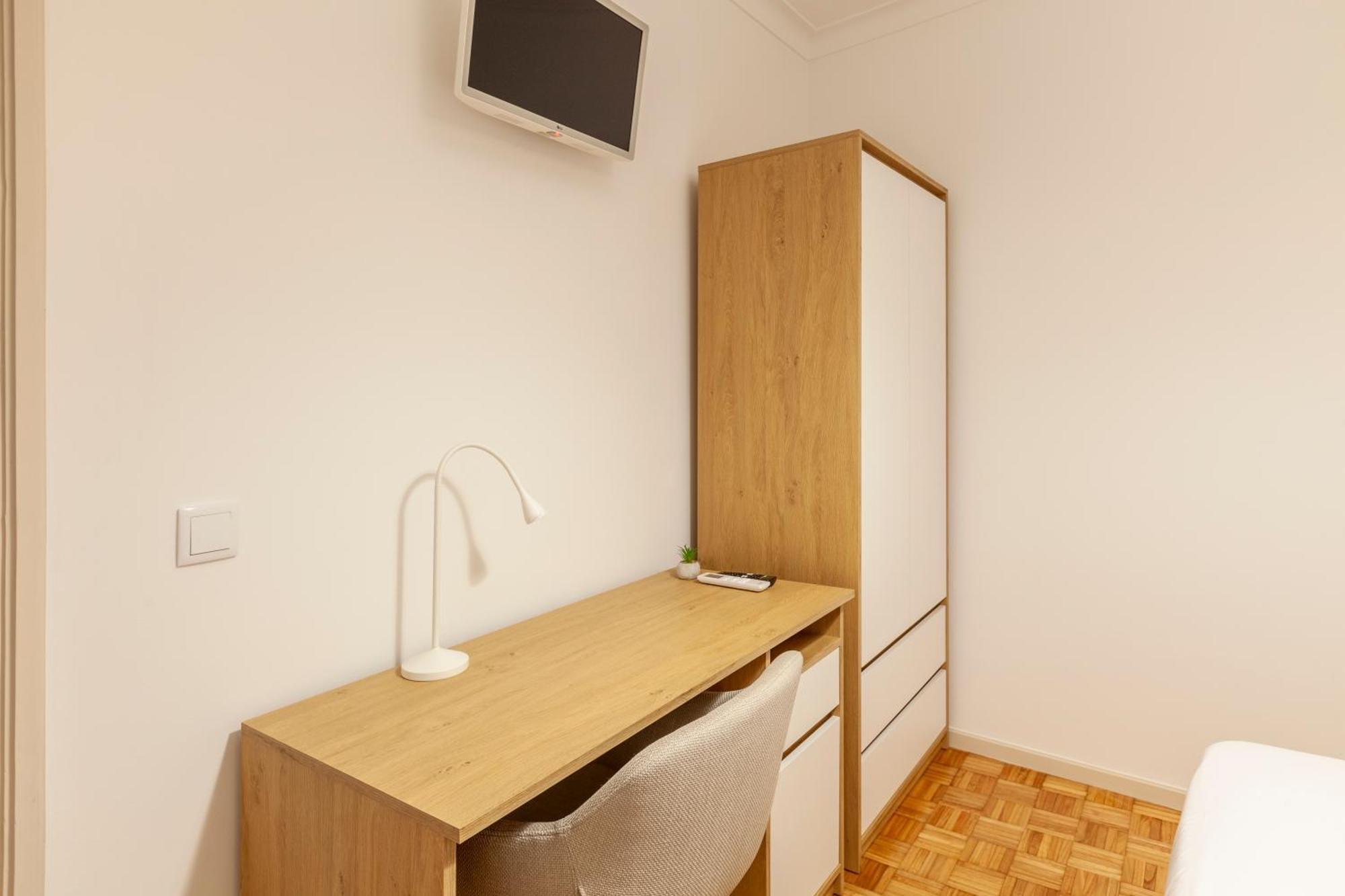 Rooms4You 2 In Historic Center Of Braga Esterno foto