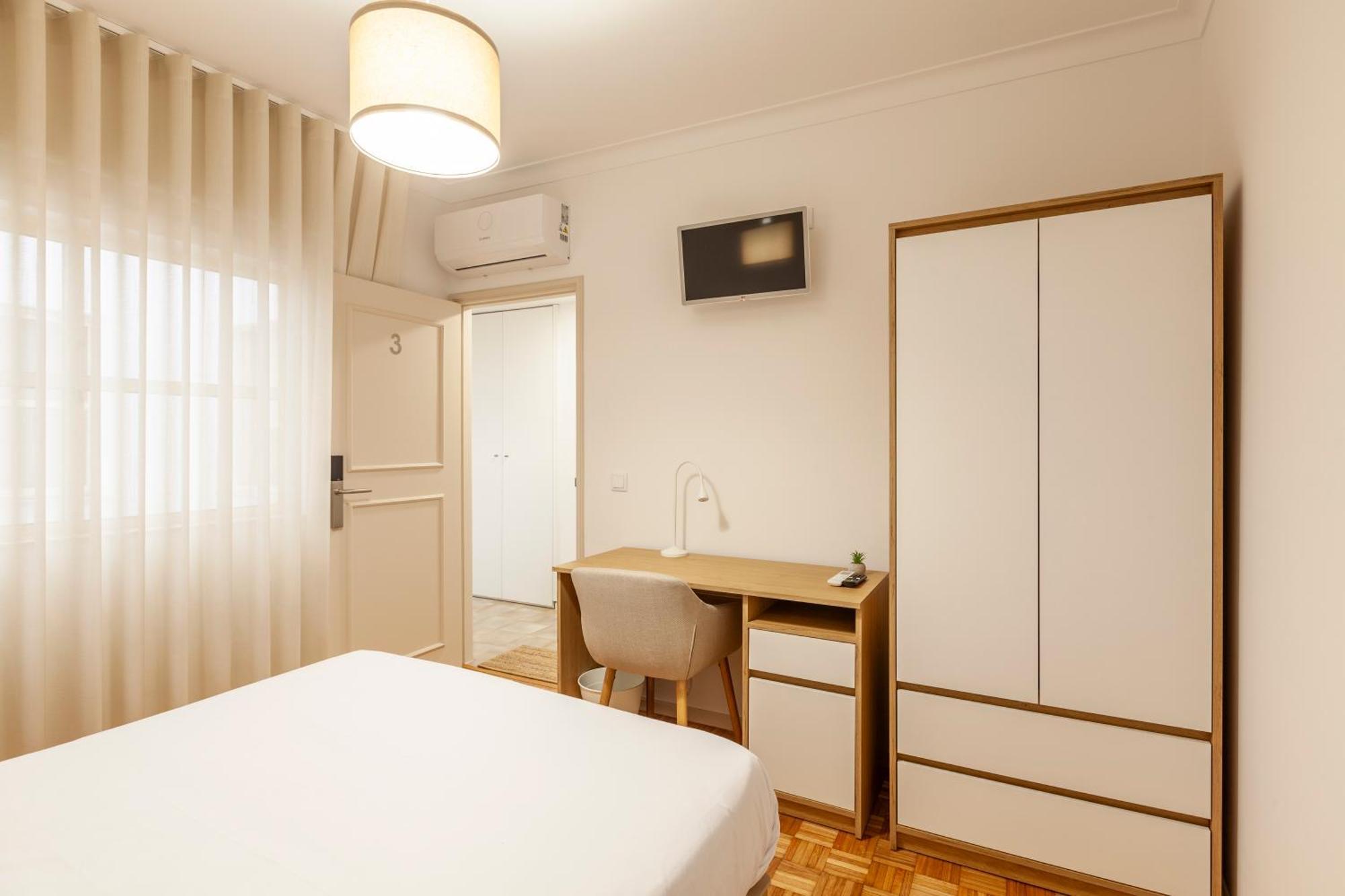 Rooms4You 2 In Historic Center Of Braga Esterno foto