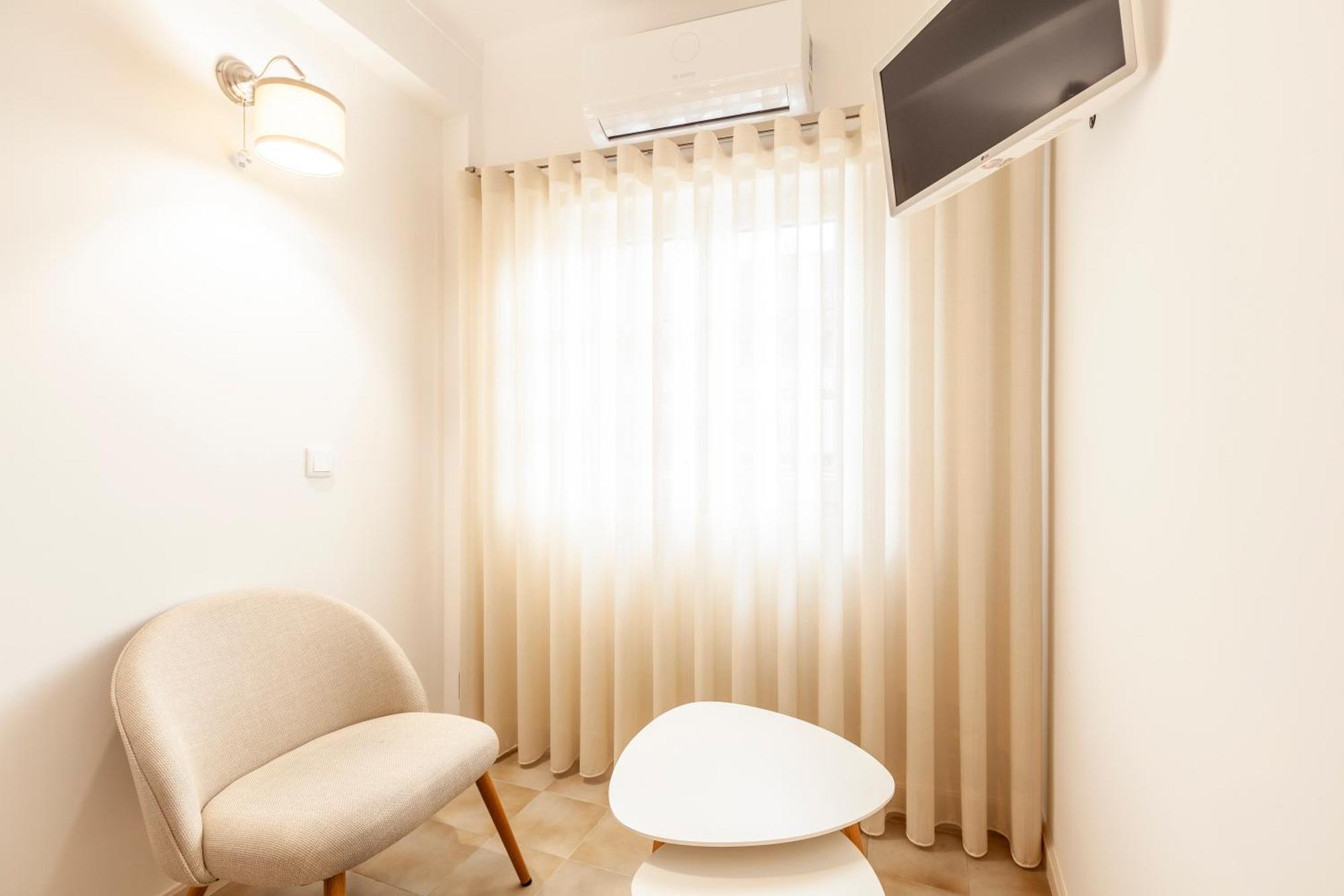 Rooms4You 2 In Historic Center Of Braga Esterno foto